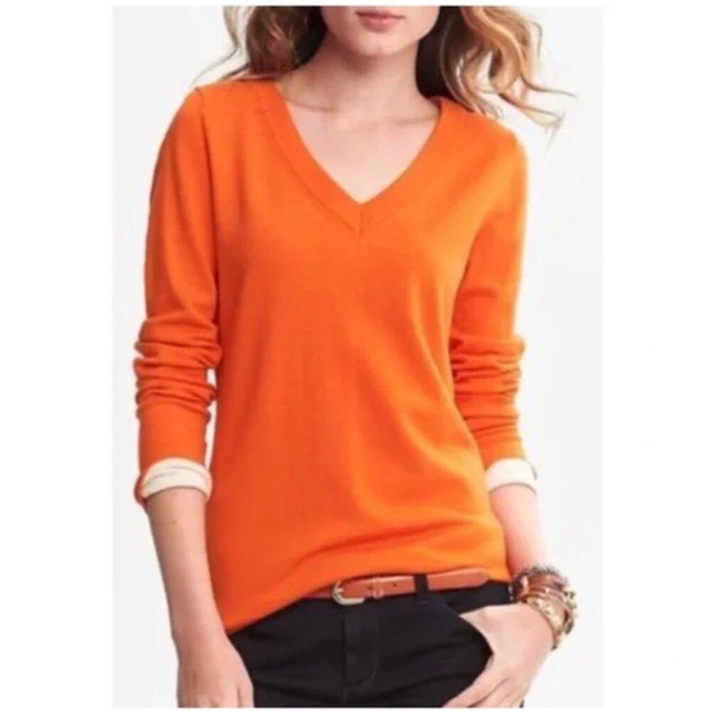 Banana Republic | Orange Bliss Merino Wool Blend V-Neck Sweater Top, L